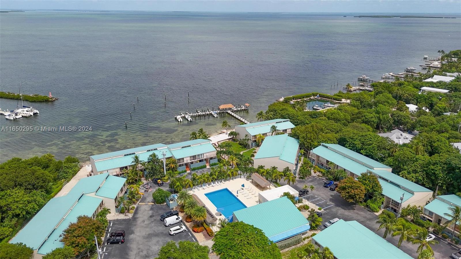 87200 Overseas Hwy #A7, Islamorada, Florida image 43