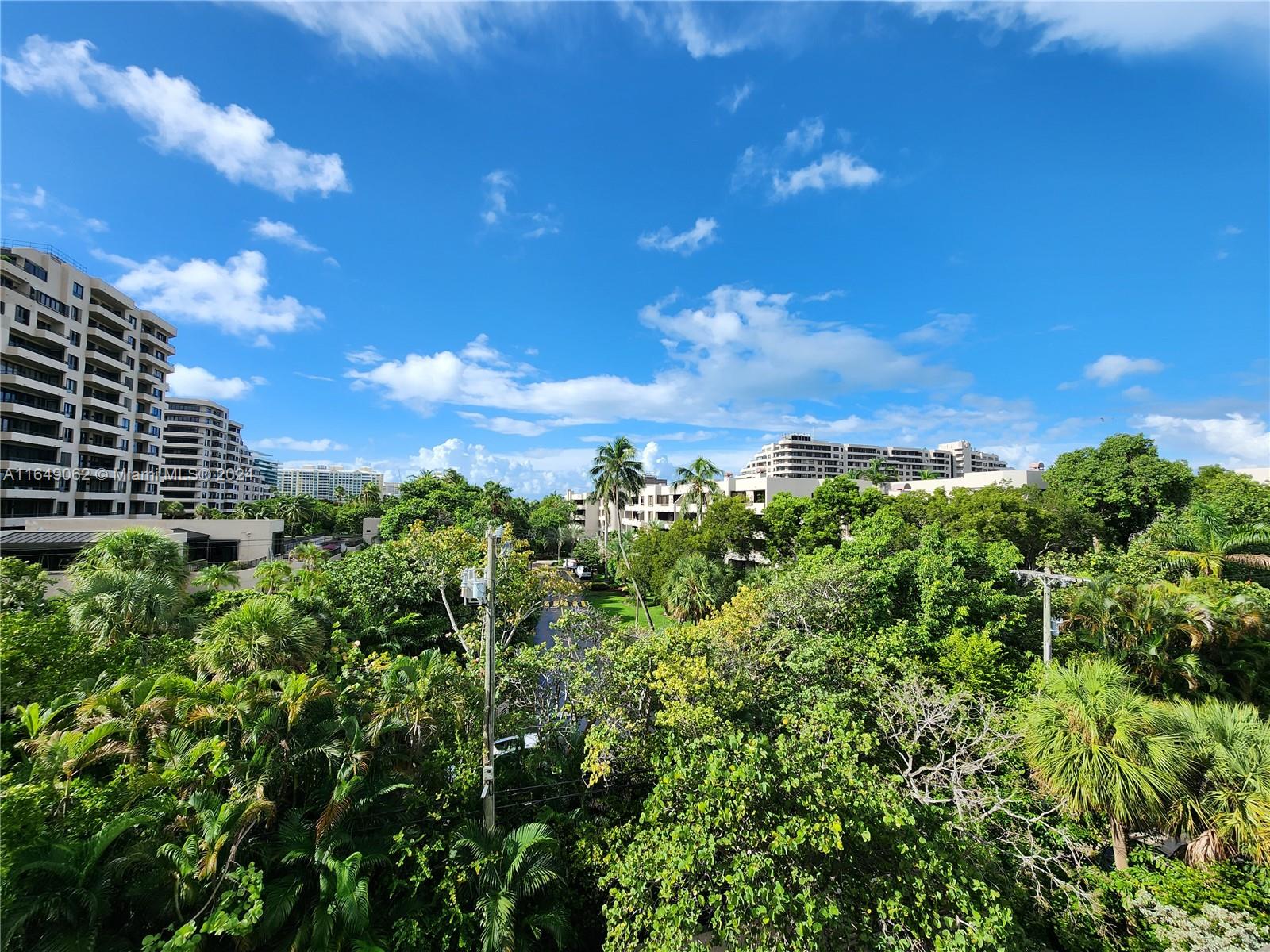 170 Ocean Lane Dr #501, Key Biscayne, Florida image 14