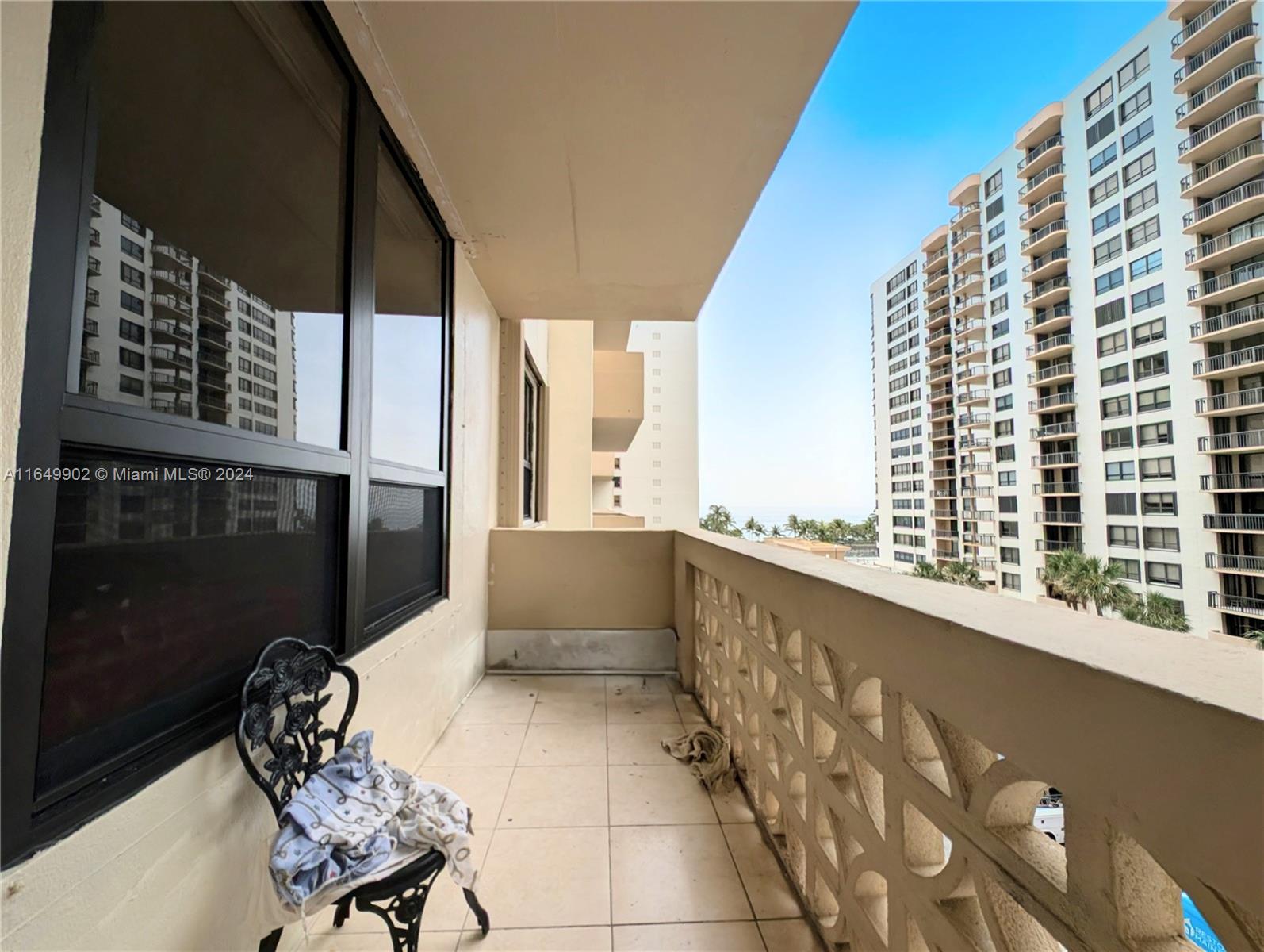 10185 Collins Ave #609, Bal Harbour, Florida image 16