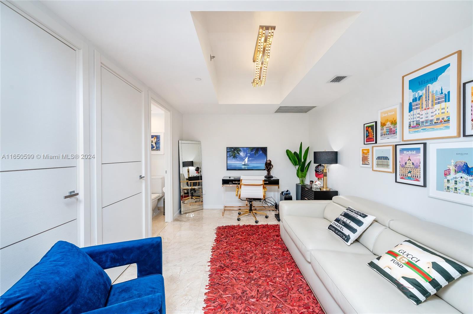 465 Brickell Ave #2005, Miami FL 33131