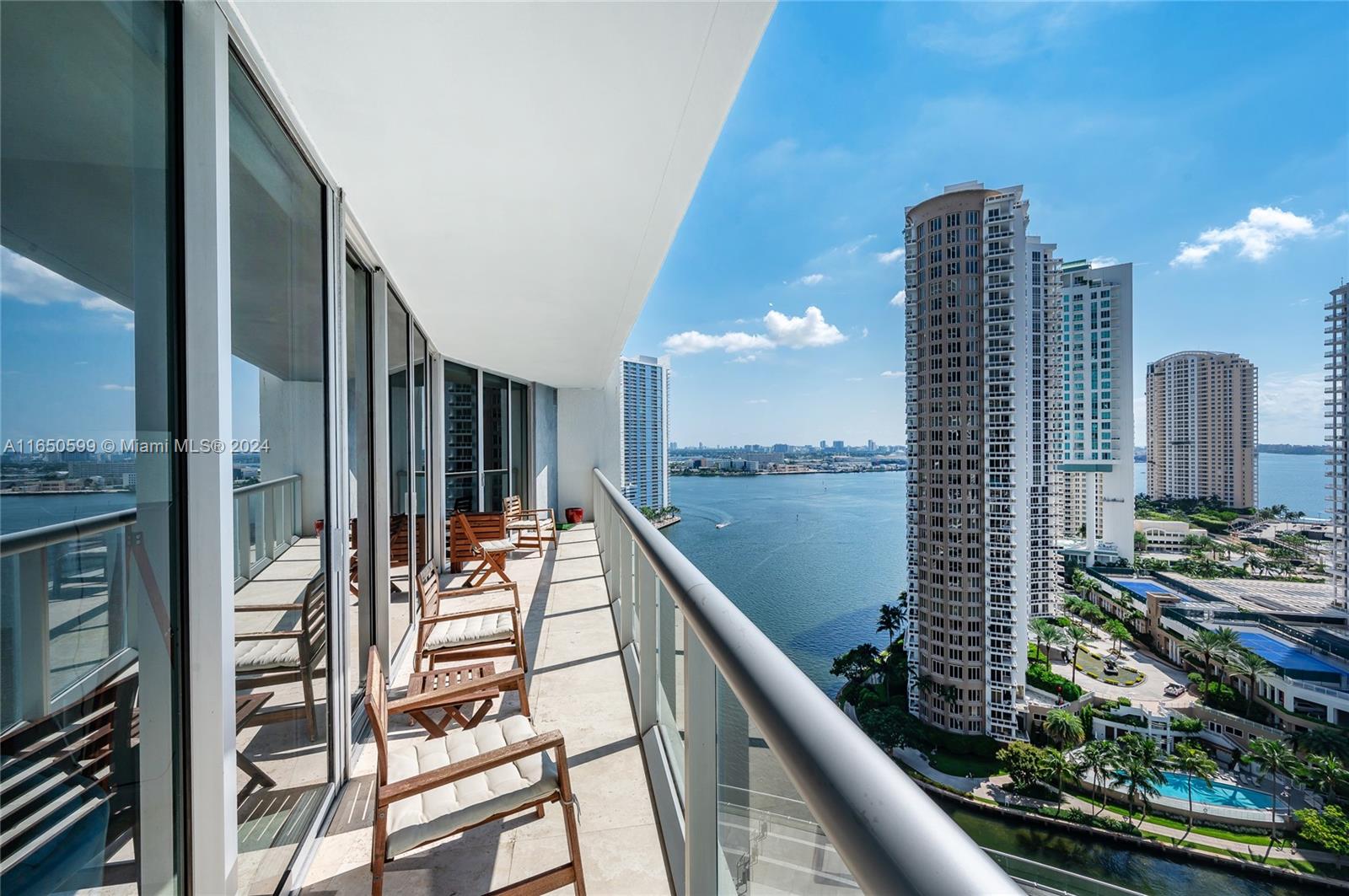 465 Brickell Ave #2005, Miami FL 33131