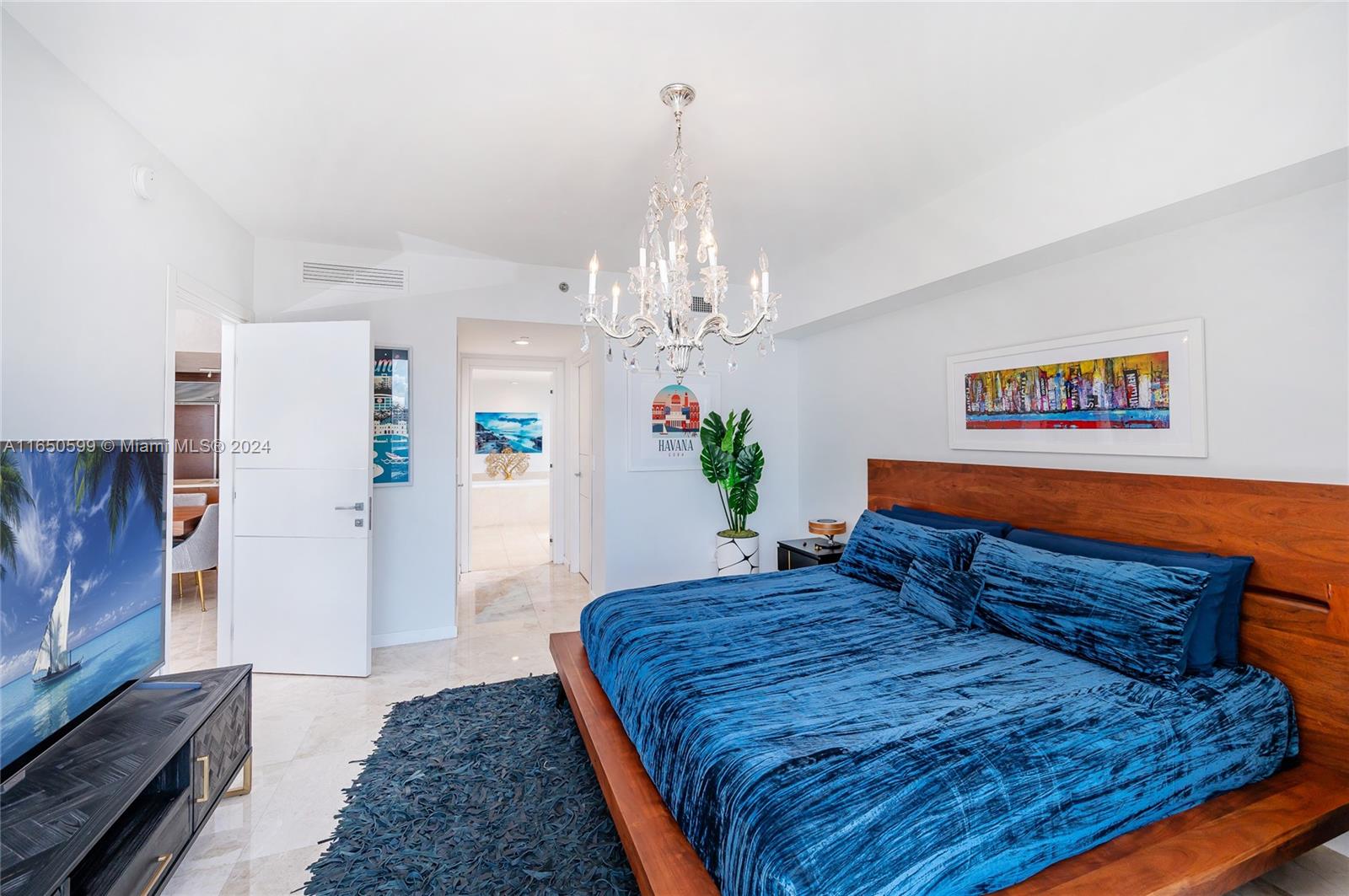 465 Brickell Ave #2005, Miami FL 33131