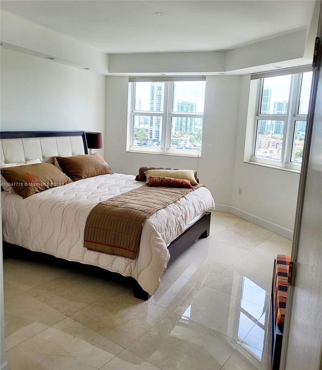 19900 E Country Club Dr #1207, Aventura, Florida image 7