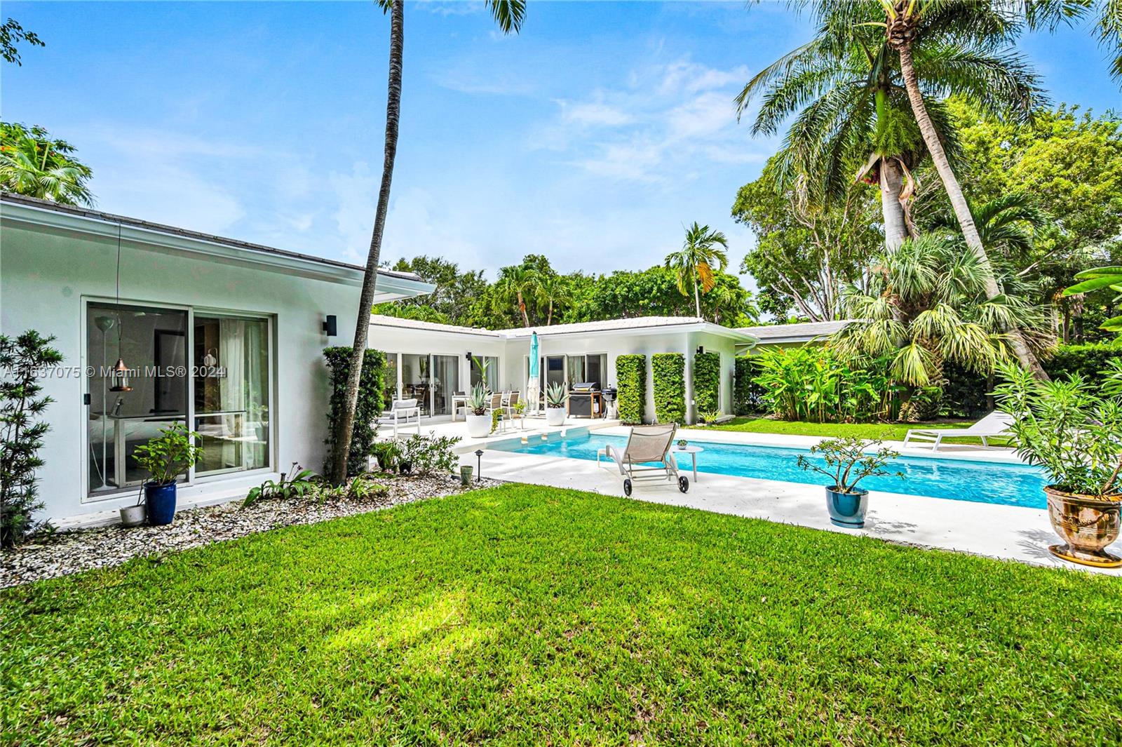 203 Ridgewood Rd, Coral Gables, Florida image 37