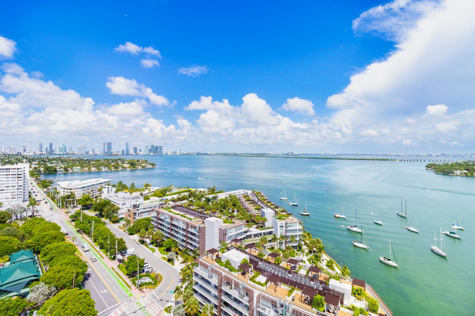 A spacious 2Bed/2 Bath condo available for sale at the Grand Venetian on Miami Beach. The seller is offering a $200,000 construction credit, empowering you to personalize this residence to your exact vision. This high-floor residence has incredible views of Miami Beach and the downtown skyline. The building is located conveniently near the Standard Hotel and Spa, and the retail and restaurants of Sunset Harbour. Amenities include a newly upgraded gym, pool, and tennis courts.