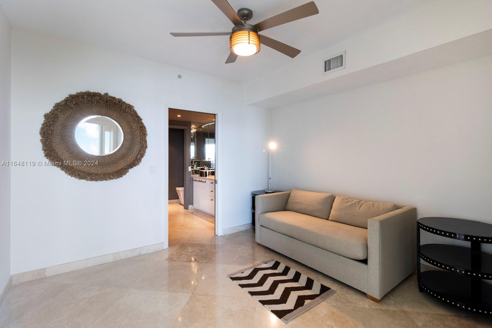 10 Venetian Way #2102, Miami Beach FL 33139