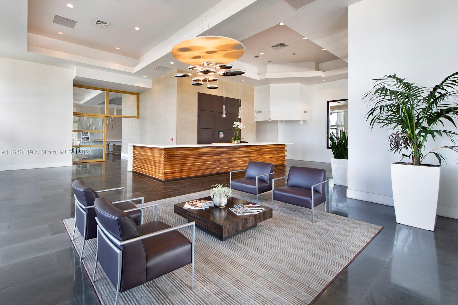 10 Venetian Way #2102, Miami Beach FL 33139