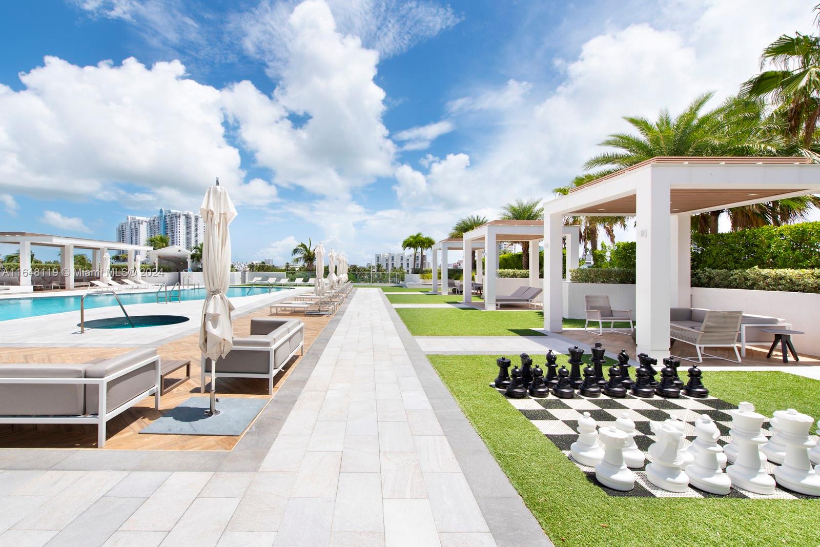 10 Venetian Way #2102, Miami Beach FL 33139