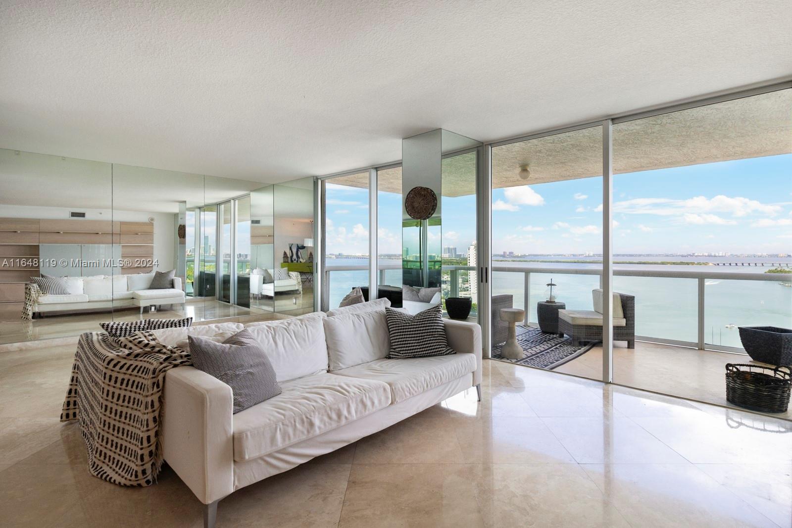 10 Venetian Way #2102, Miami Beach FL 33139