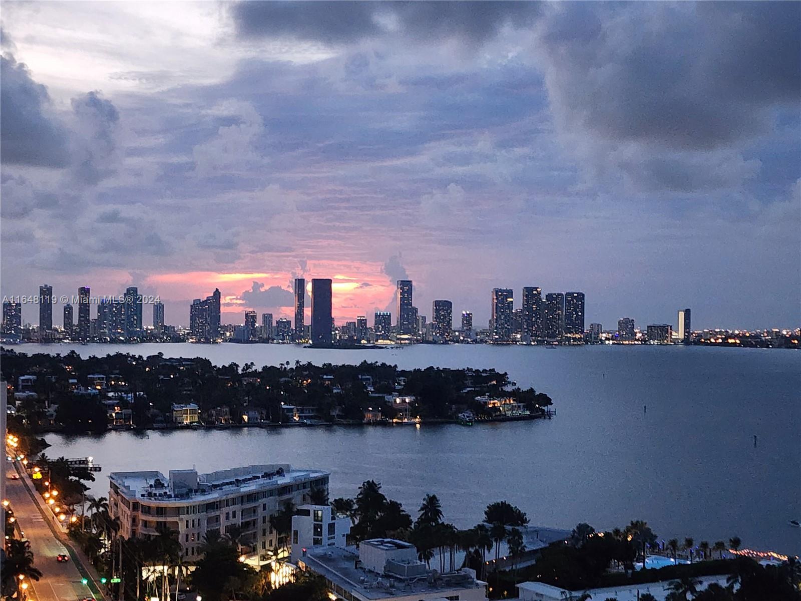10 Venetian Way #2102, Miami Beach FL 33139