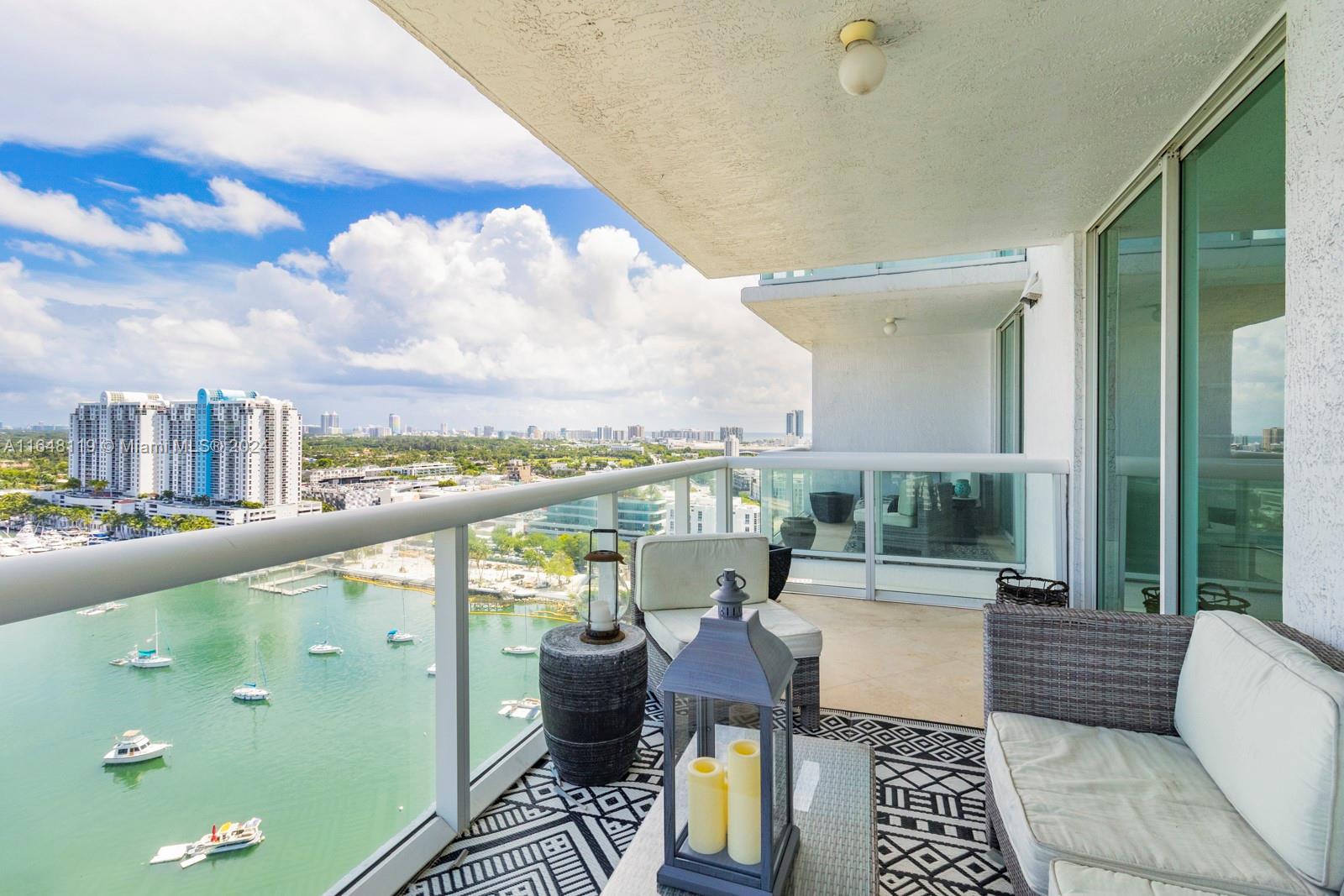 10 Venetian Way #2102, Miami Beach FL 33139