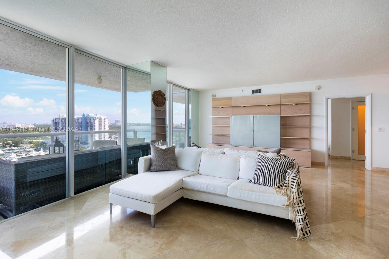 10 Venetian Way #2102, Miami Beach FL 33139