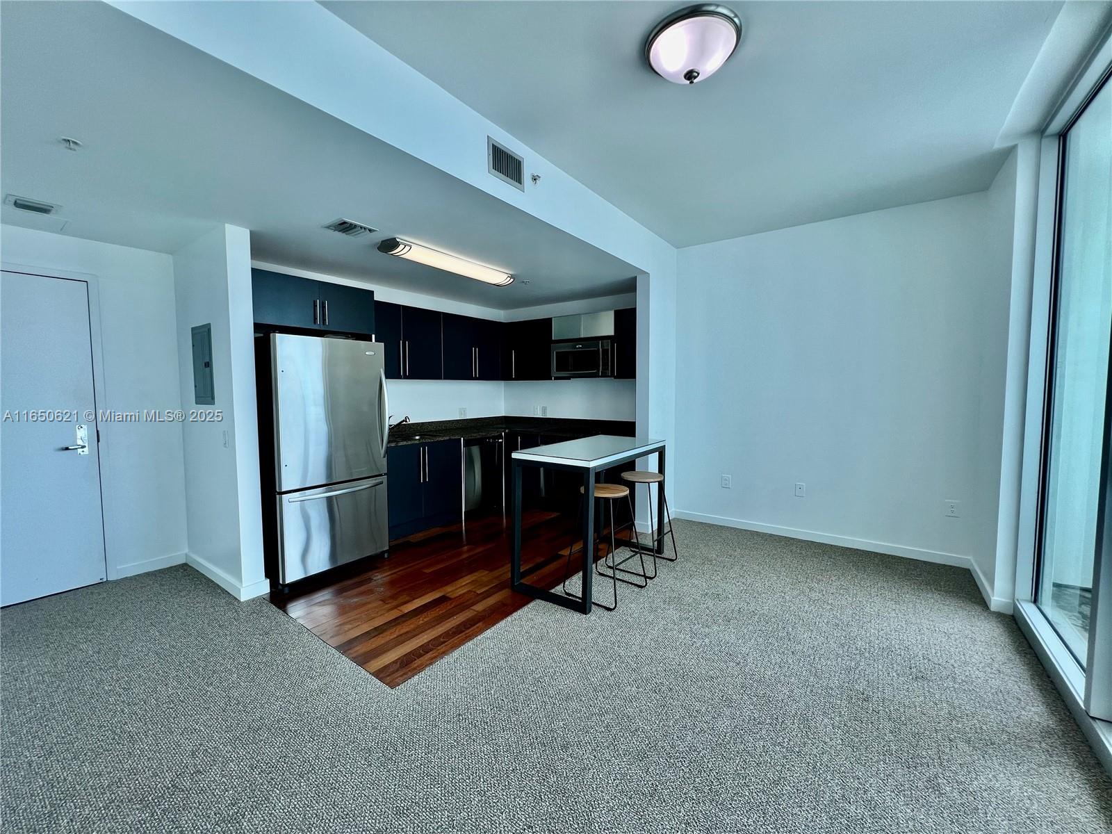 300 S Biscayne Blvd #2703, Miami FL 33131