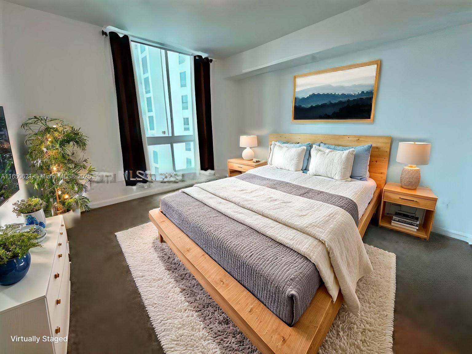 300 S Biscayne Blvd #2703, Miami FL 33131