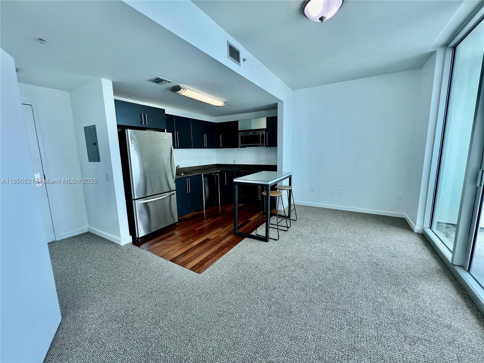 300 S Biscayne Blvd #2703, Miami FL 33131