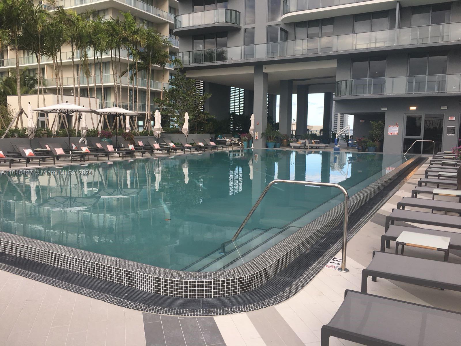 121 NE 34th St #1906A, Miami FL 33137