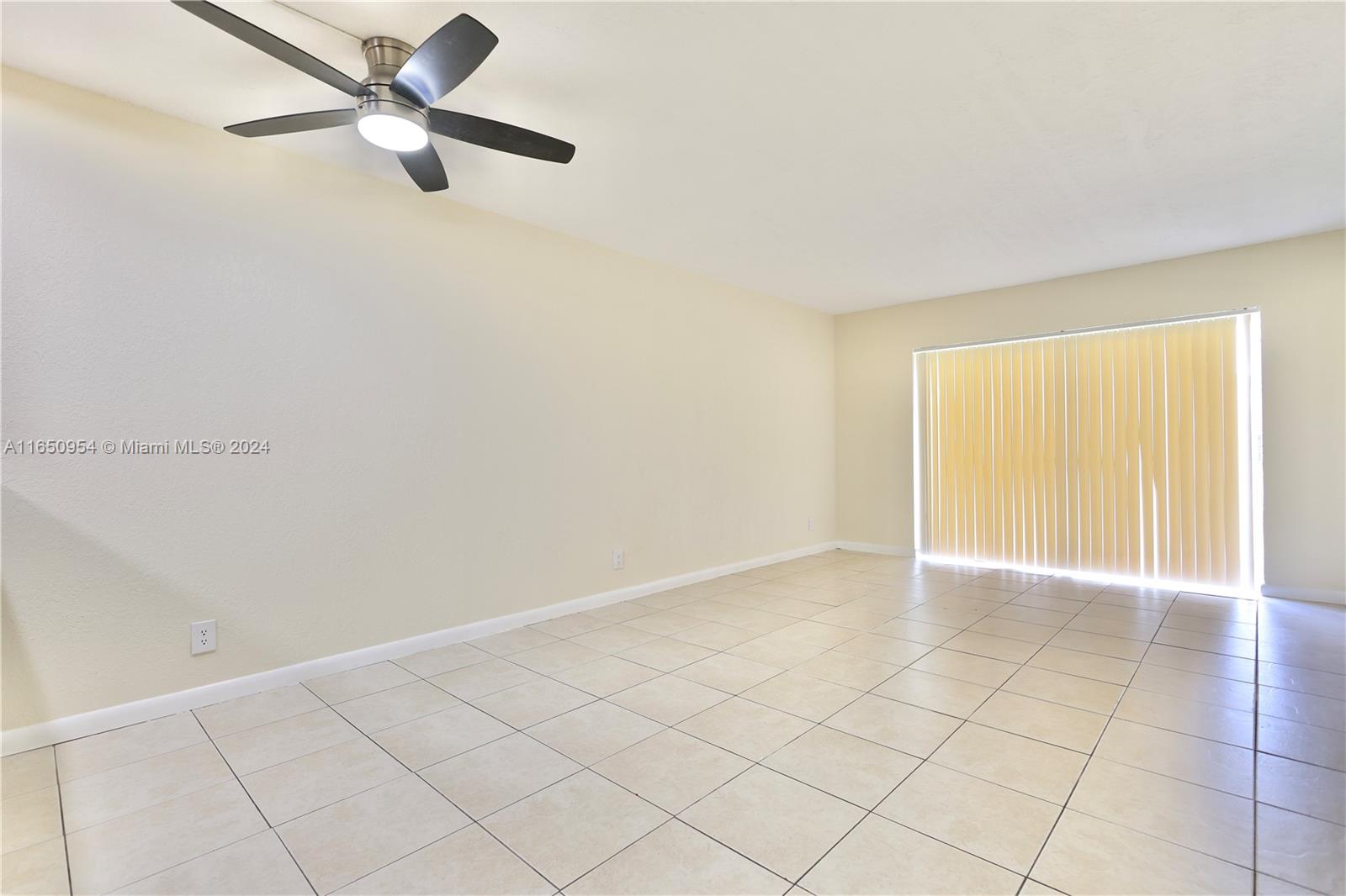 909 Twin Lakes Dr #3-F, Coral Springs, Florida image 4