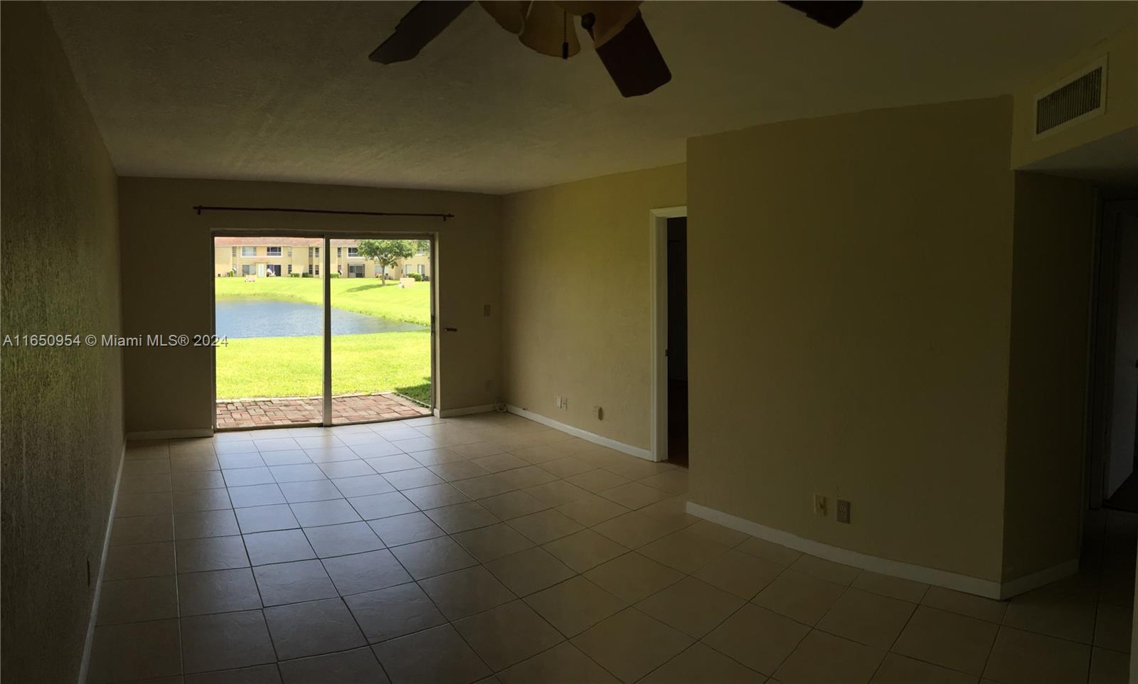 909 Twin Lakes Dr #3-F, Coral Springs, Florida image 7