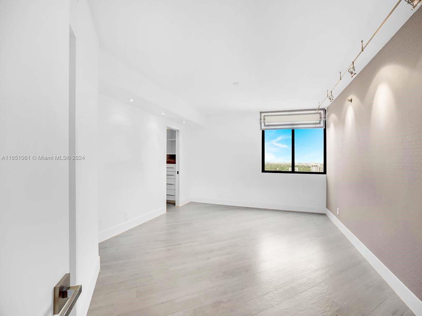 1581 Brickell Ave #2306, Miami FL 33129