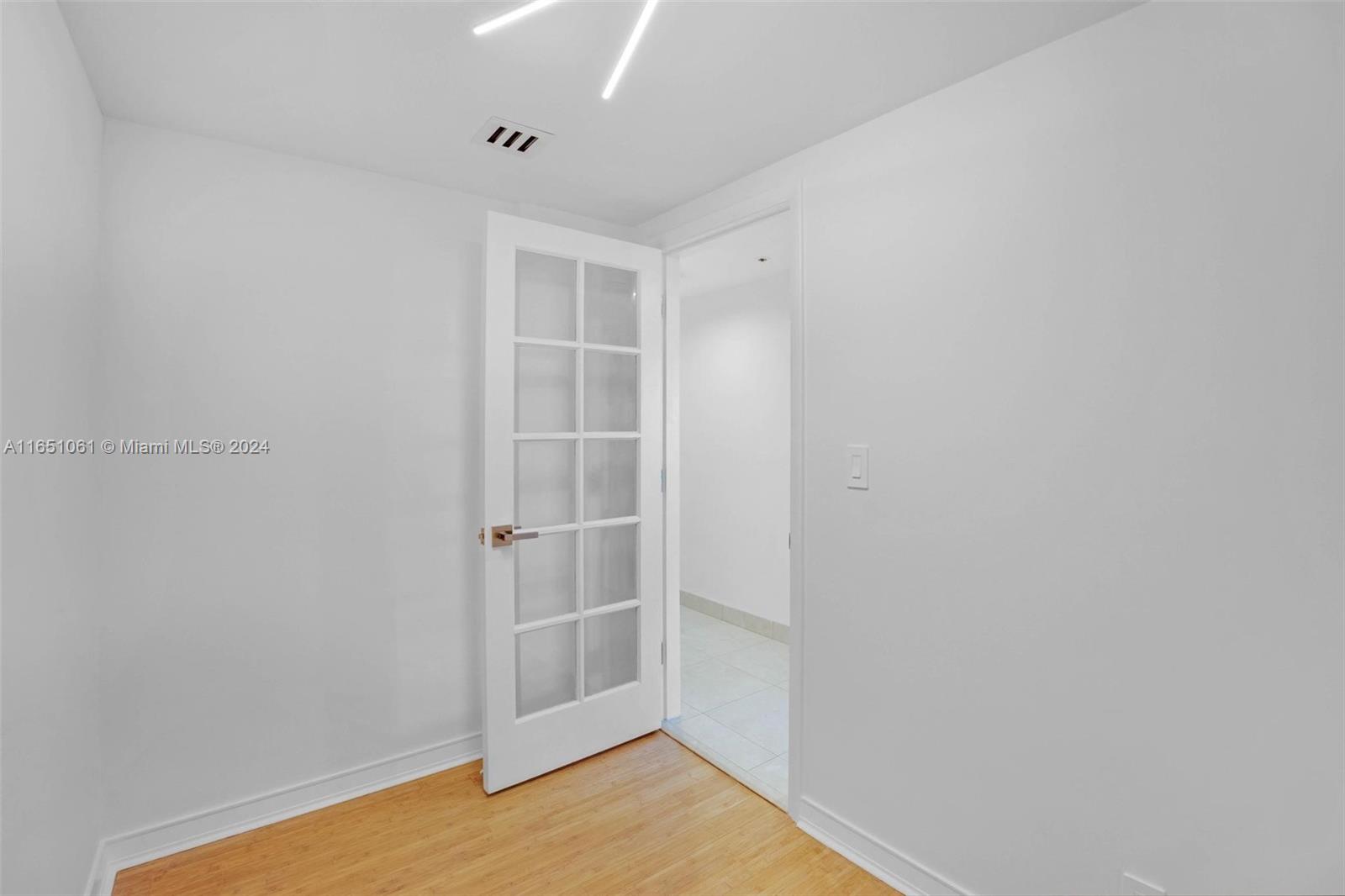 1581 Brickell Ave #2306, Miami FL 33129
