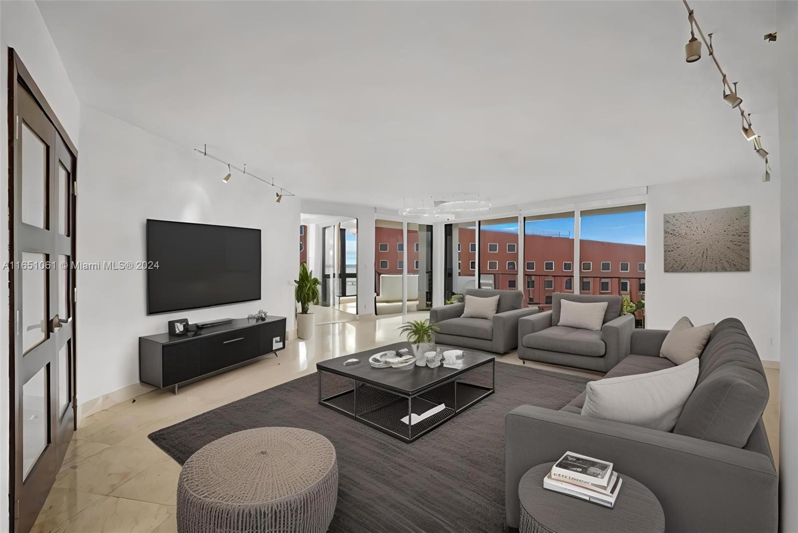 1581 Brickell Ave #2306, Miami FL 33129