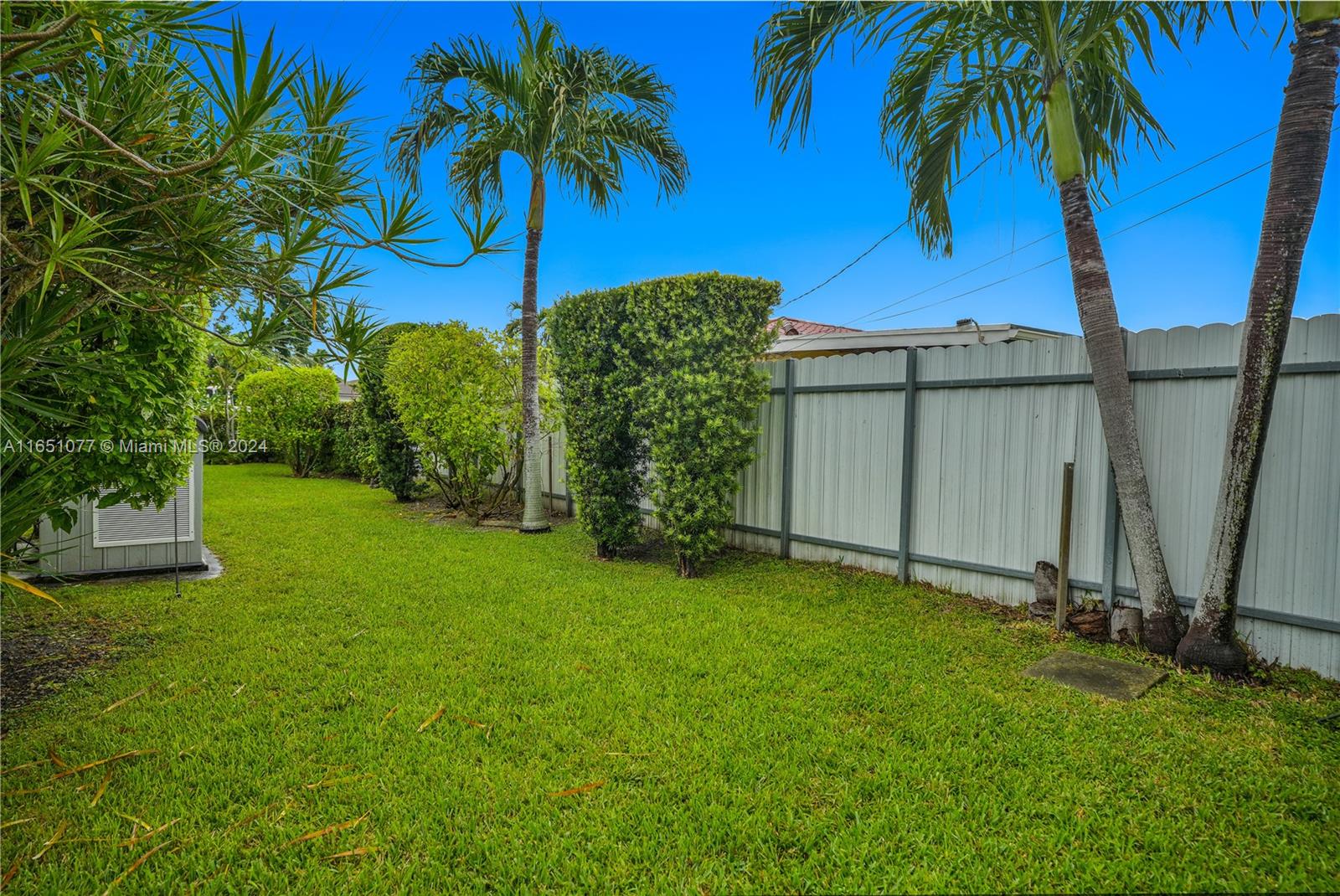 Listing Photo 18