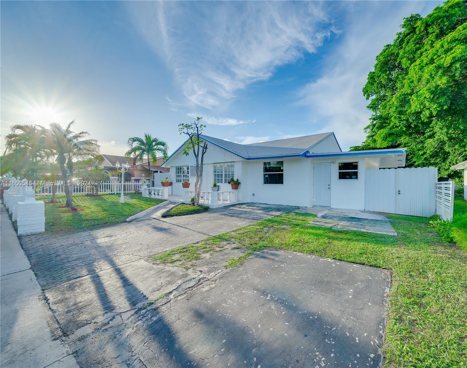 725 NW 15th Ct, Pompano Beach, Florida image 1