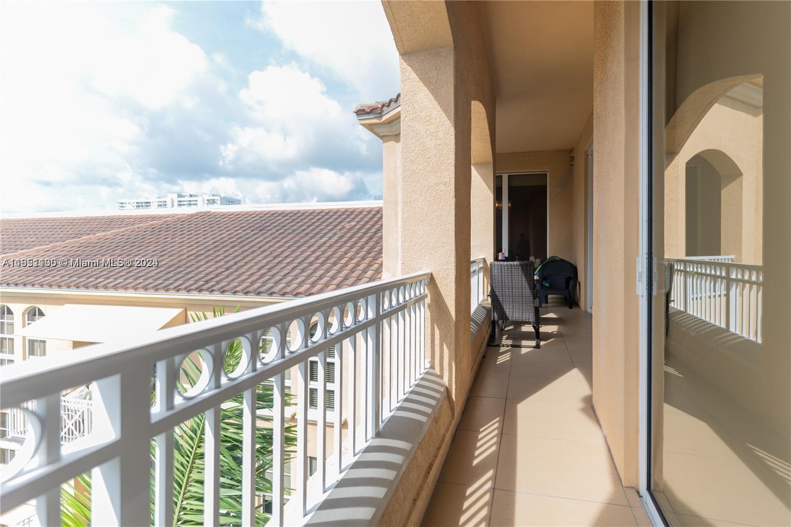 Listing Photo 12