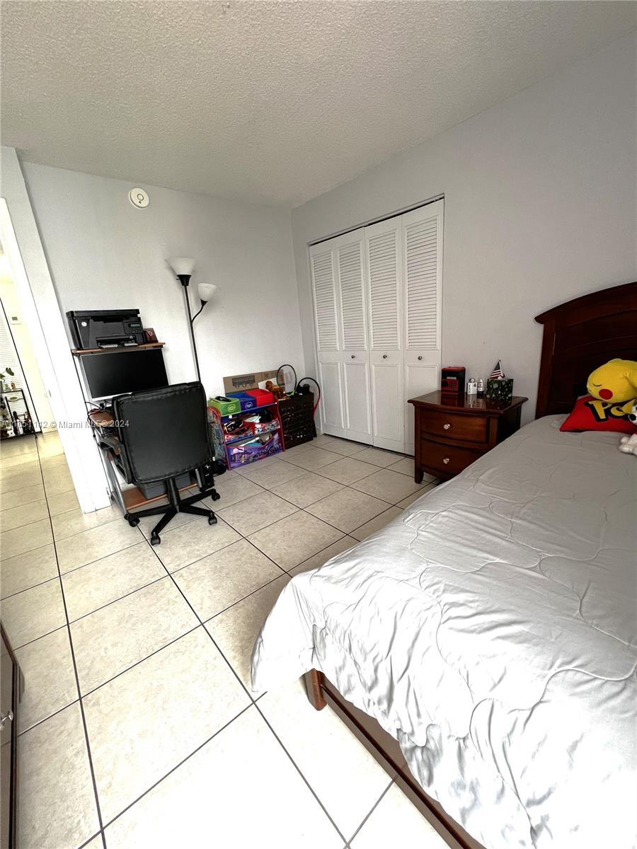 1480 W 46th St #325, Hialeah, Florida image 35