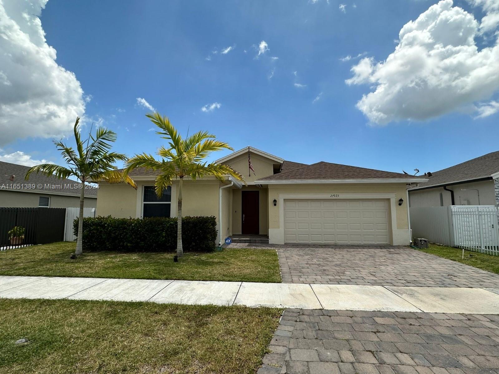 27925 SW 133rd Path, Homestead, Florida image 1