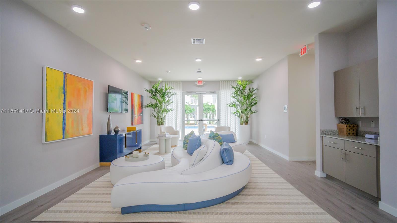 614 NE 2nd Street #301, Dania Beach, Florida image 16