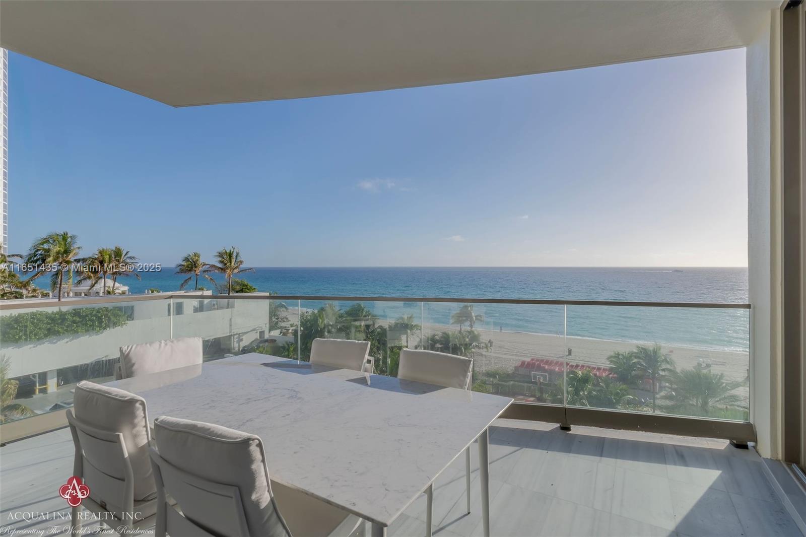 Apartamento para Alugar em Sunny Isles Beach, FL