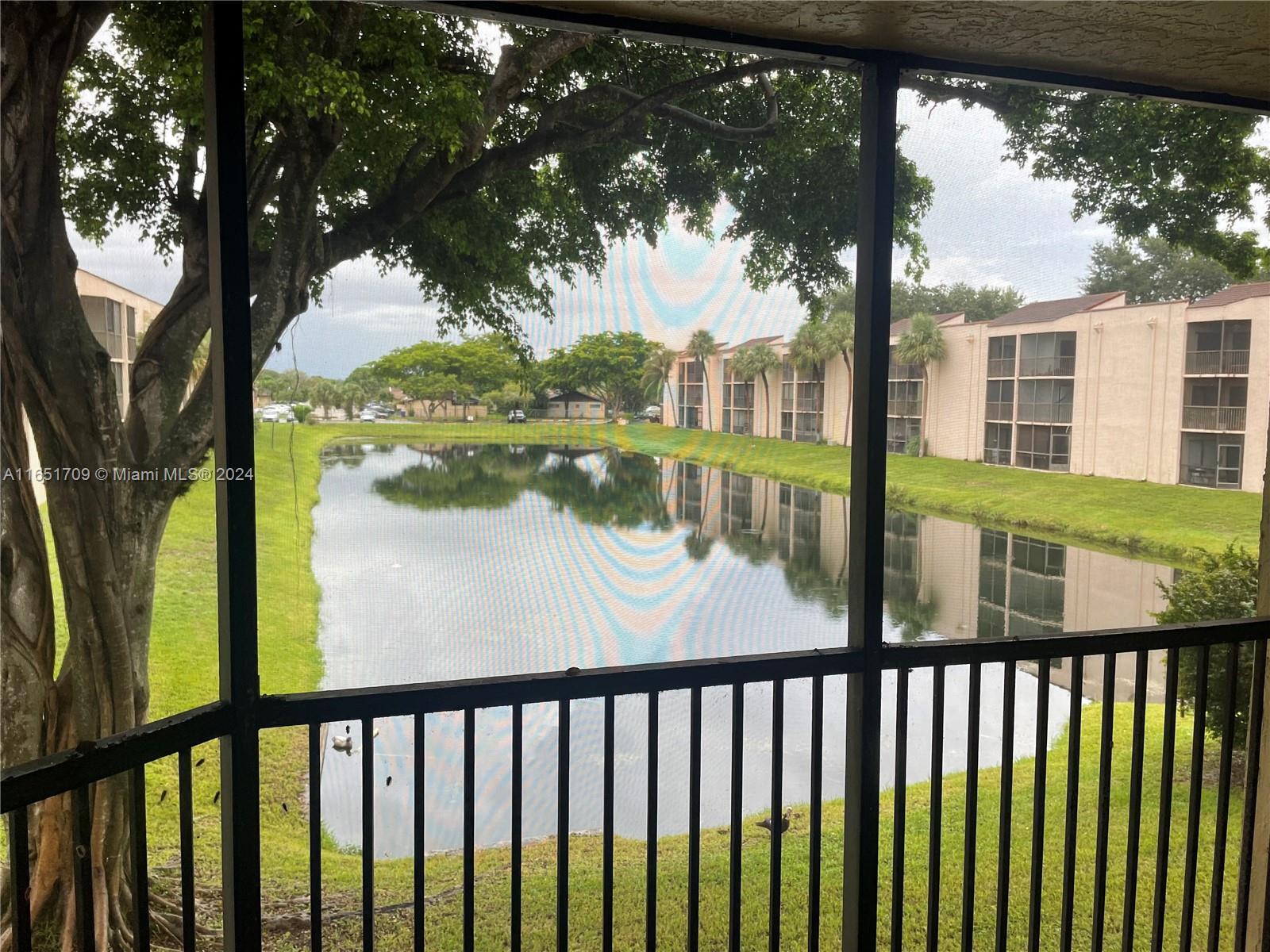 3252 Foxcroft Rd #206, Miramar, Florida image 10