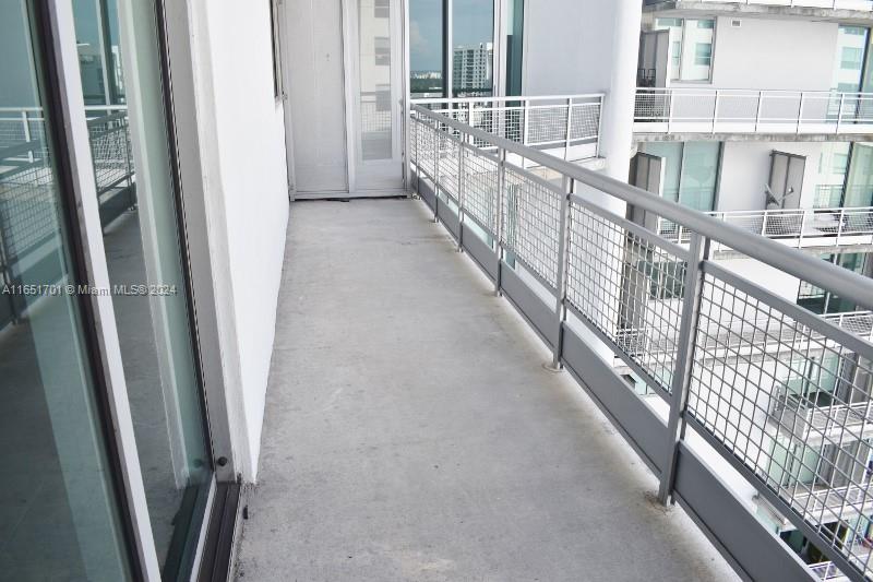 690 SW 1st Ct #2325, Miami FL 33130