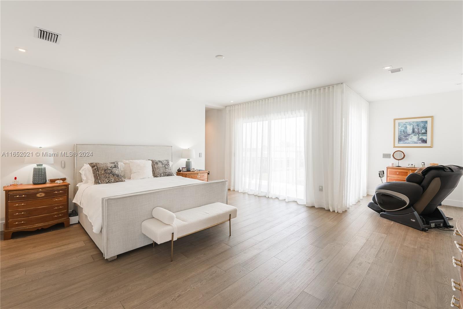 Residential, Weston, Florida image 31