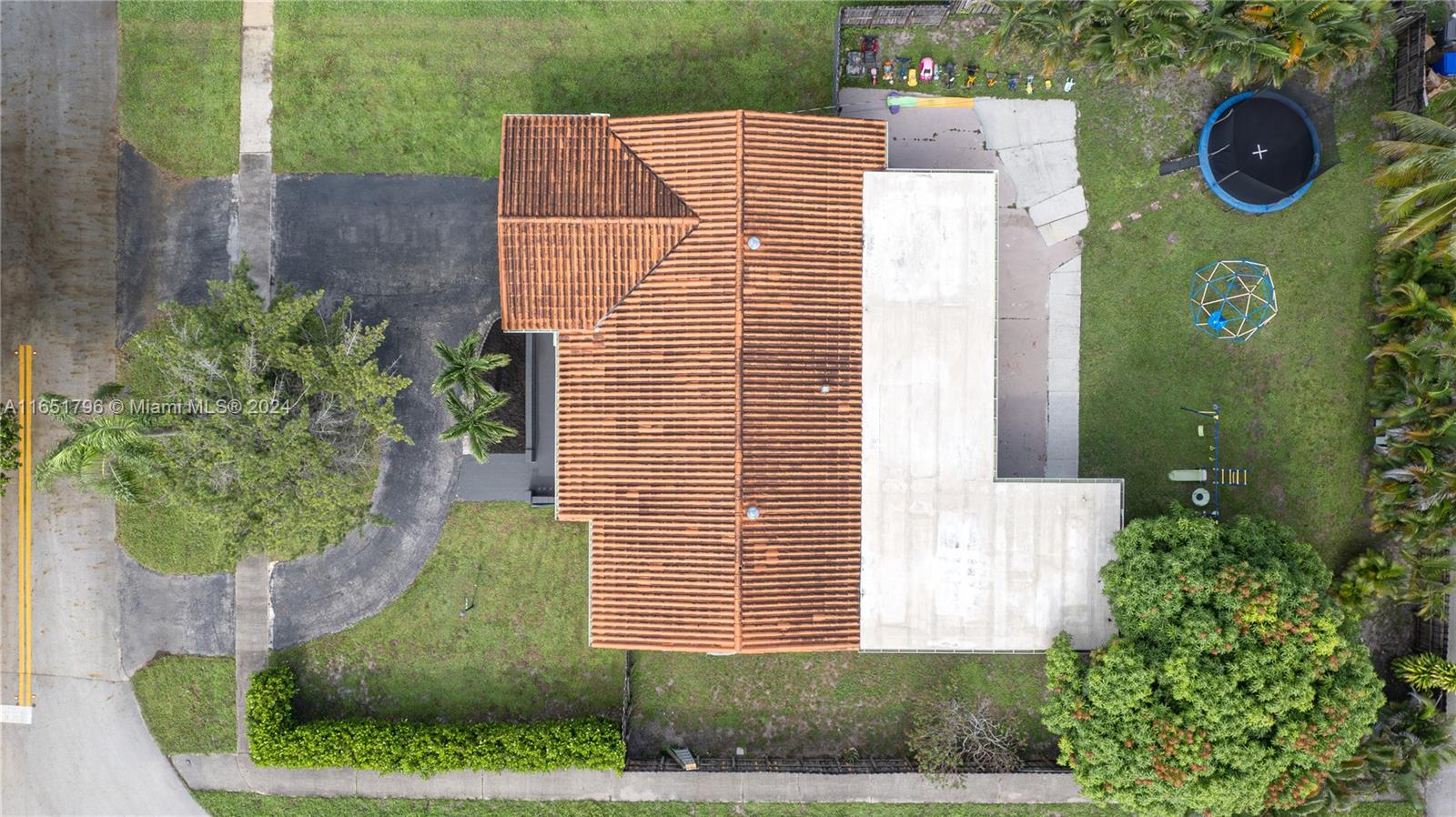 Listing Photo 25