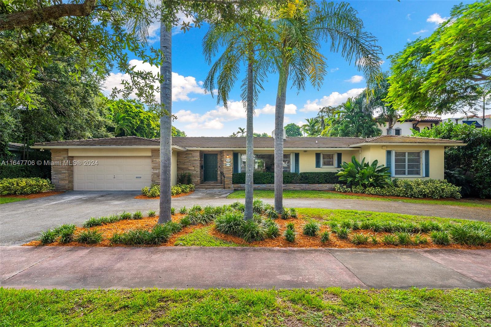 2615 Alhambra Cir, Coral Gables, Florida image 8