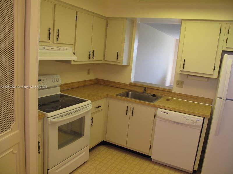 listing main picture