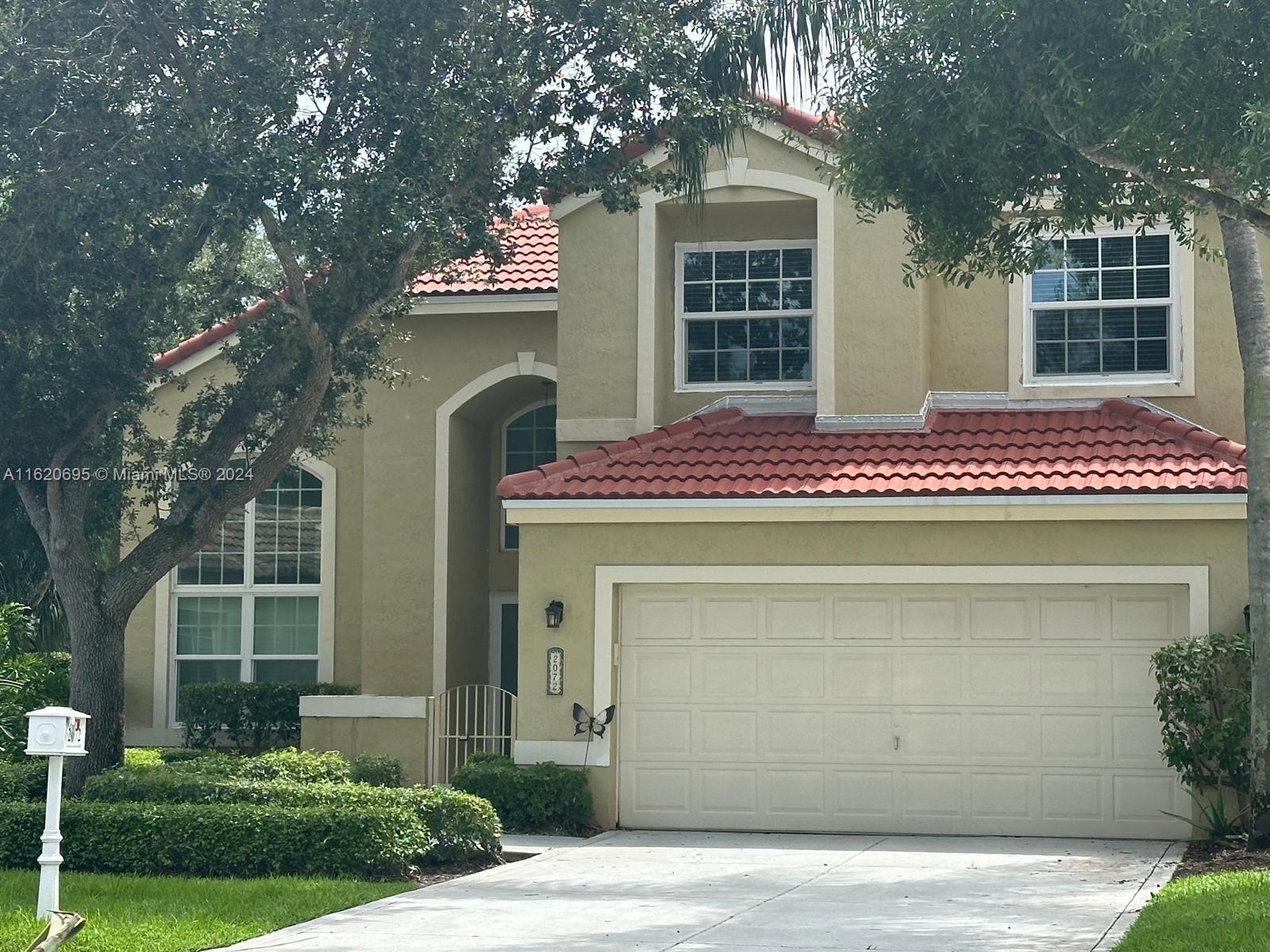 2072 Windward Cir, Weston, Florida image 1