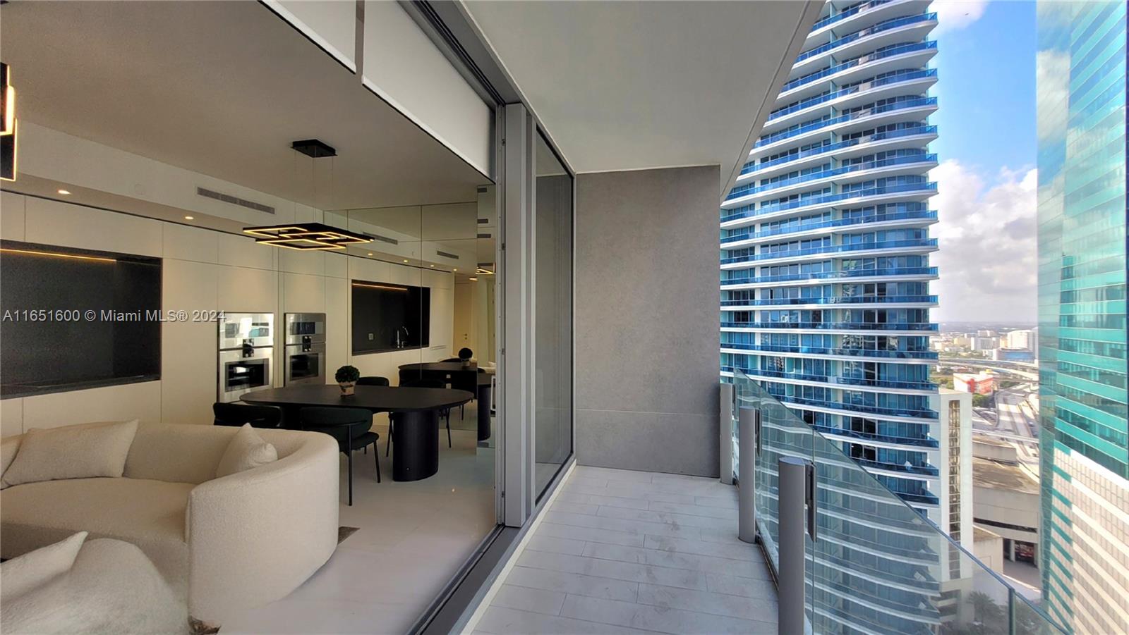 300 Biscayne Blvd Way #2908, Miami, Florida image 9