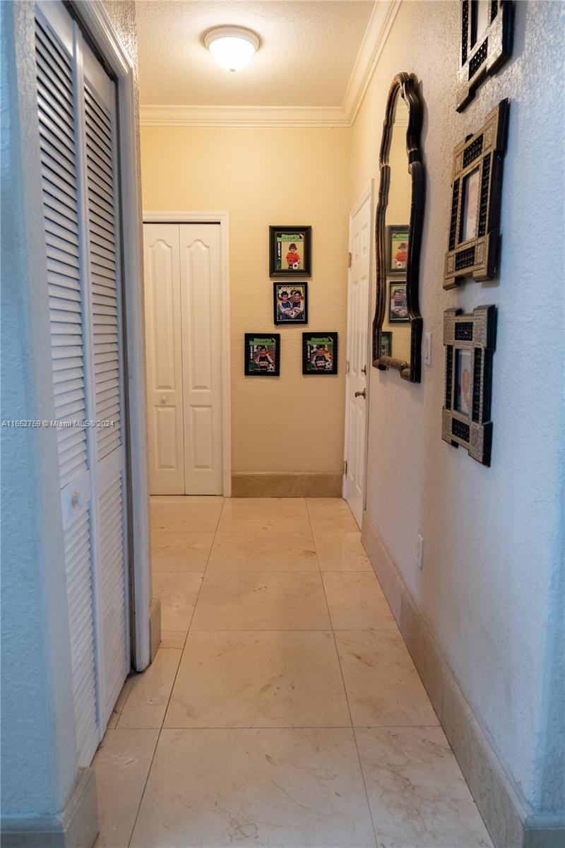 16533 NW 77th Path, Miami Lakes, Florida image 38