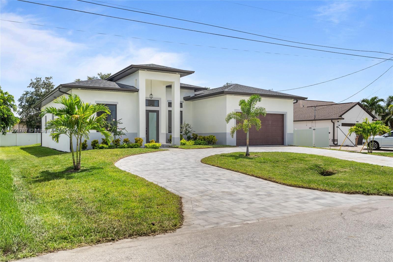 4349 SW 16th Place, Cape Coral, Florida image 2