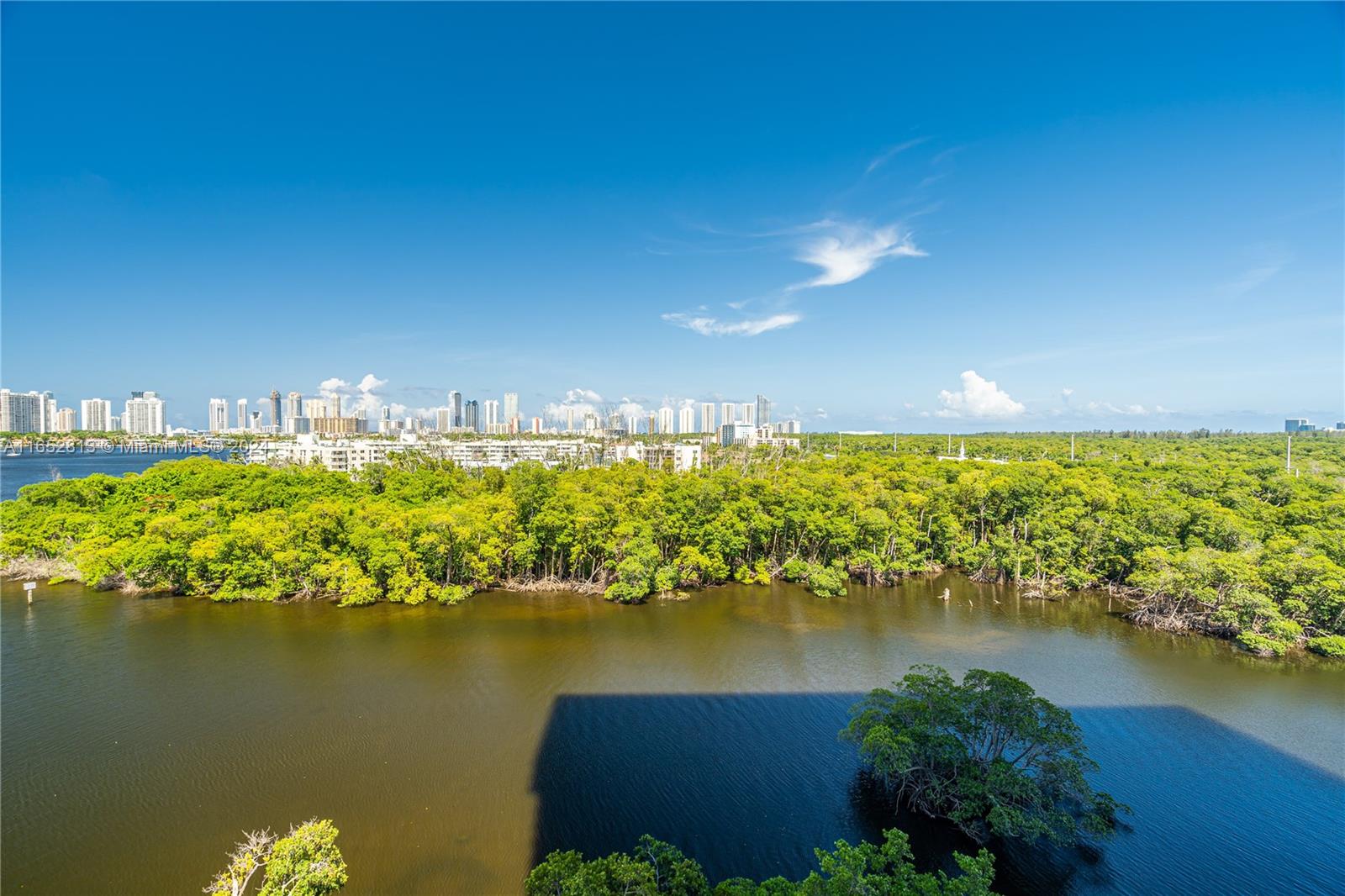 16385 Biscayne Blvd #815, North Miami Beach, Florida image 16