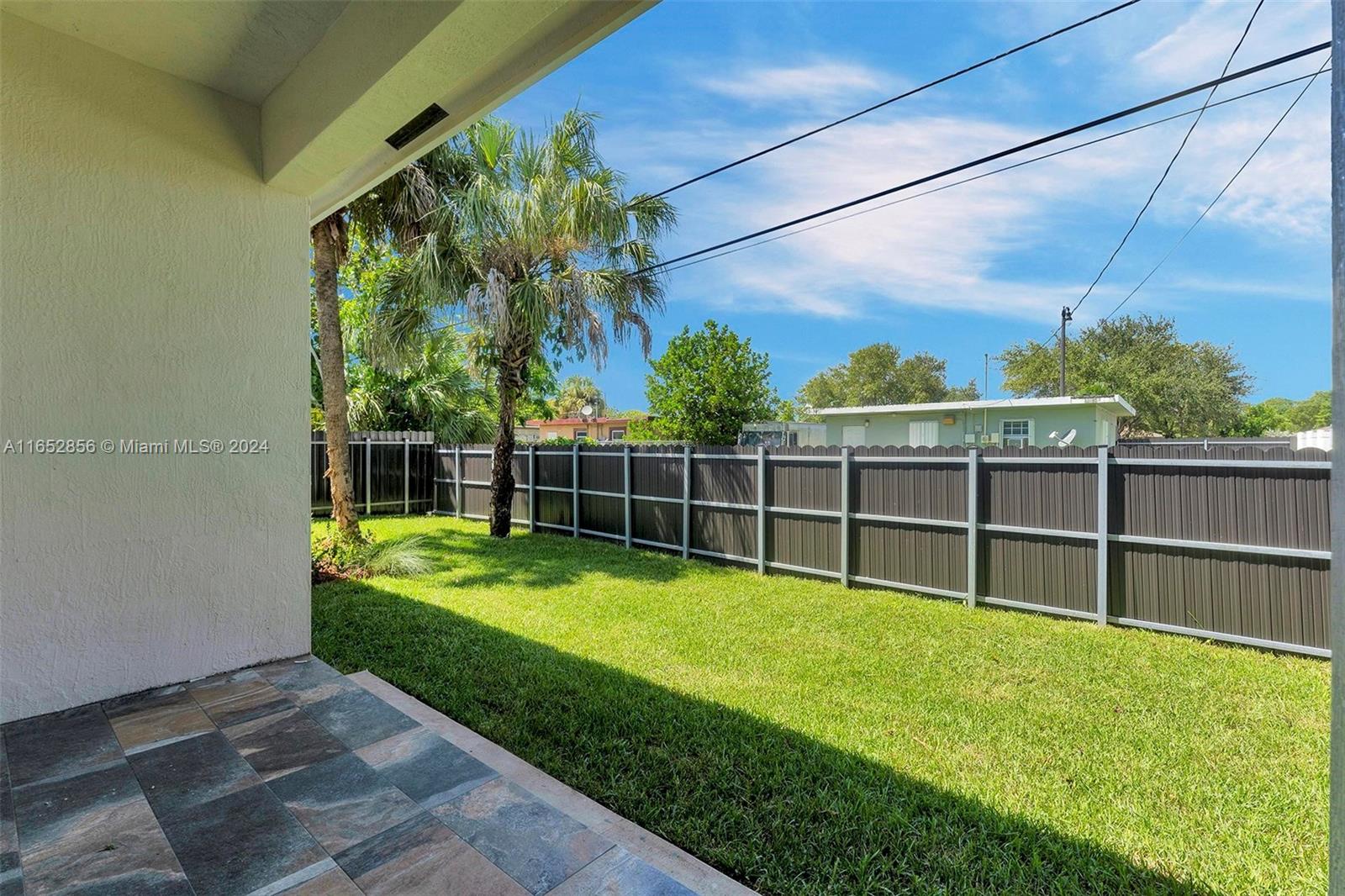 2761 NW 5th St, Pompano Beach, Florida image 31