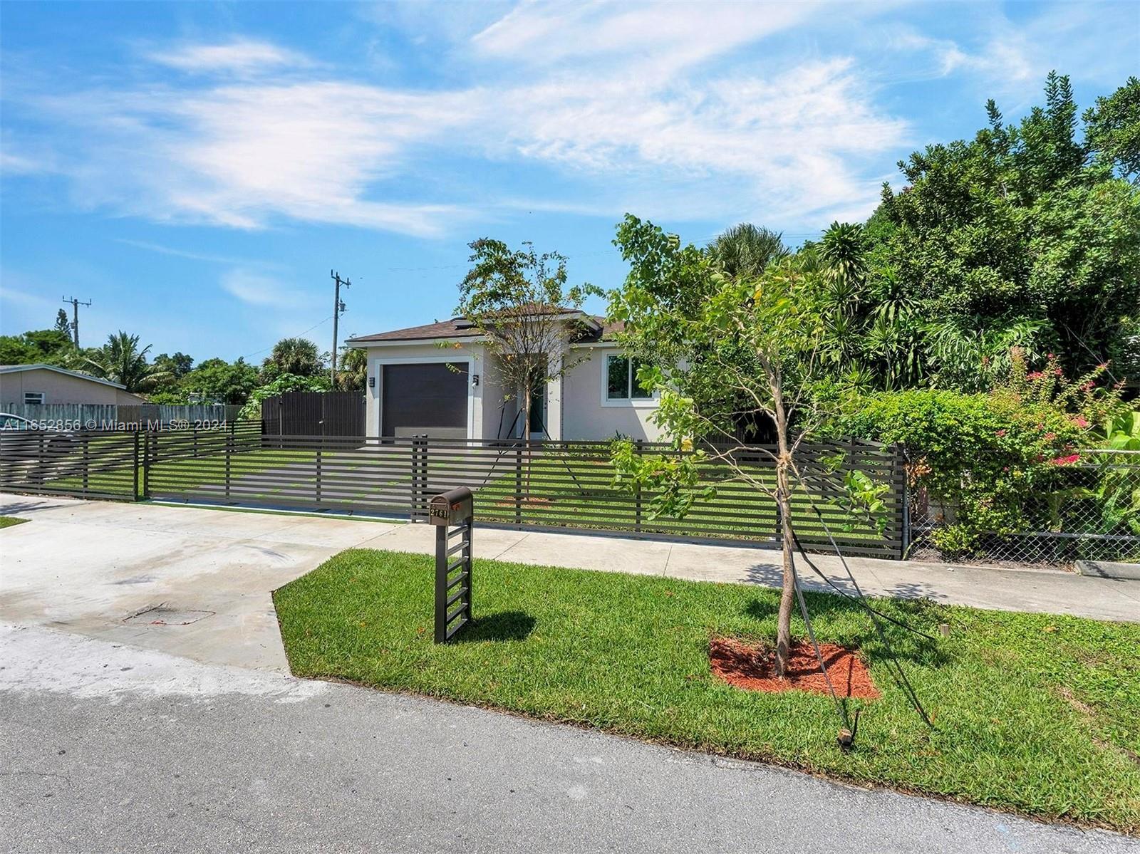 2761 NW 5th St, Pompano Beach, Florida image 36