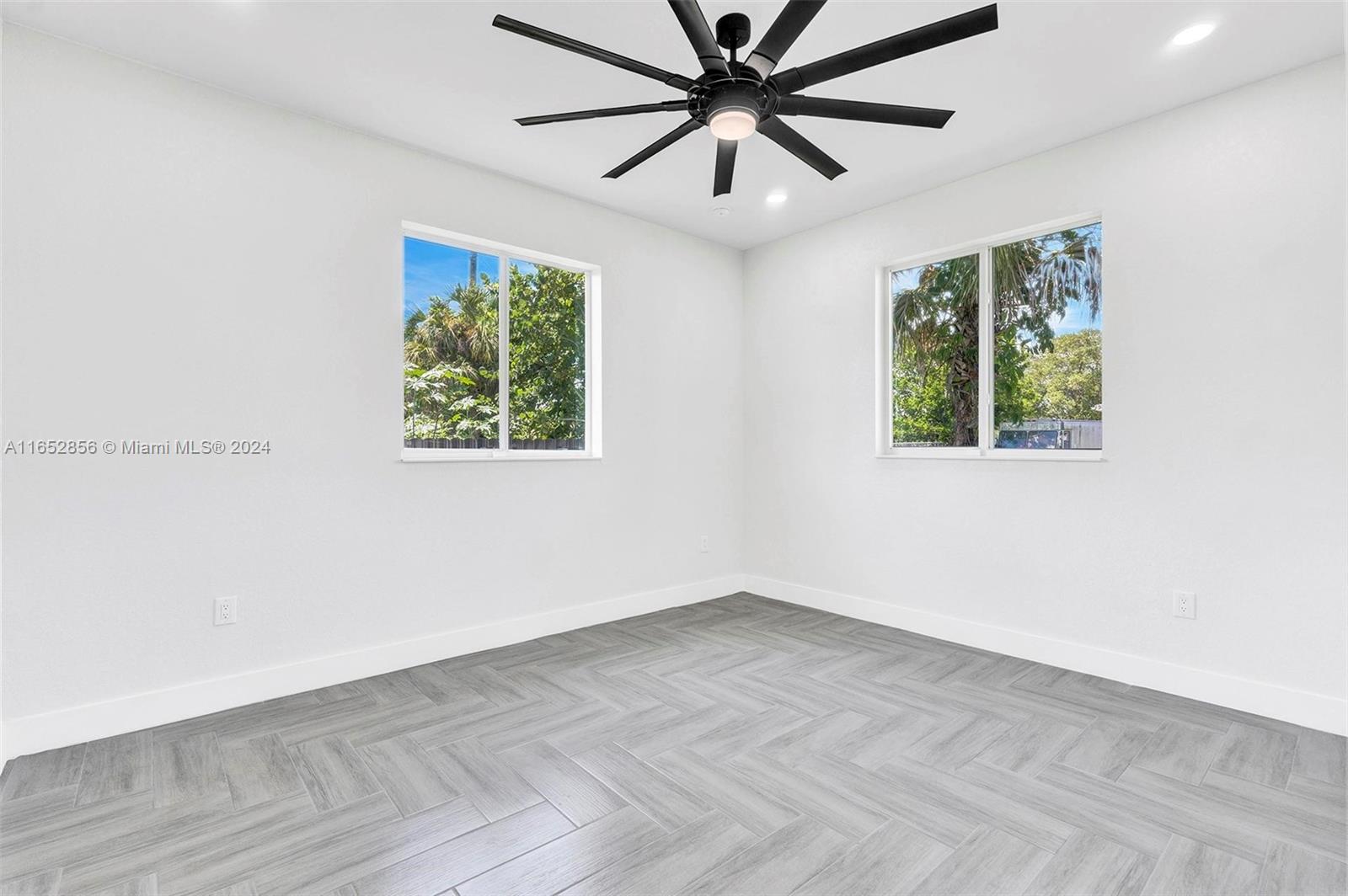 2761 NW 5th St, Pompano Beach, Florida image 9