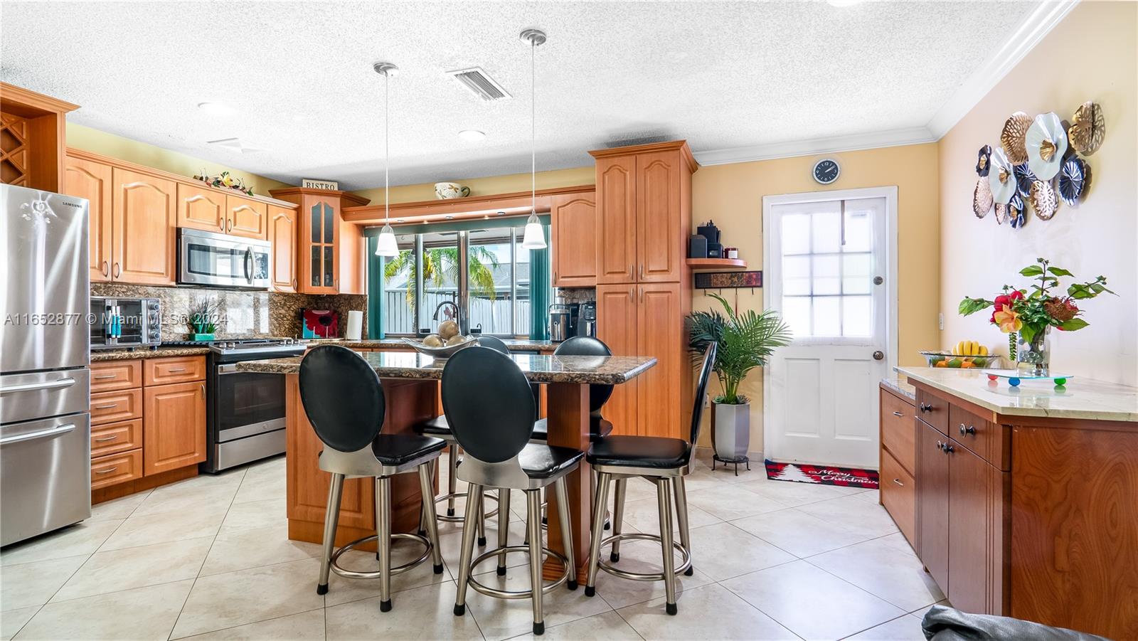 11827 NW 39th St, Sunrise, Florida image 33