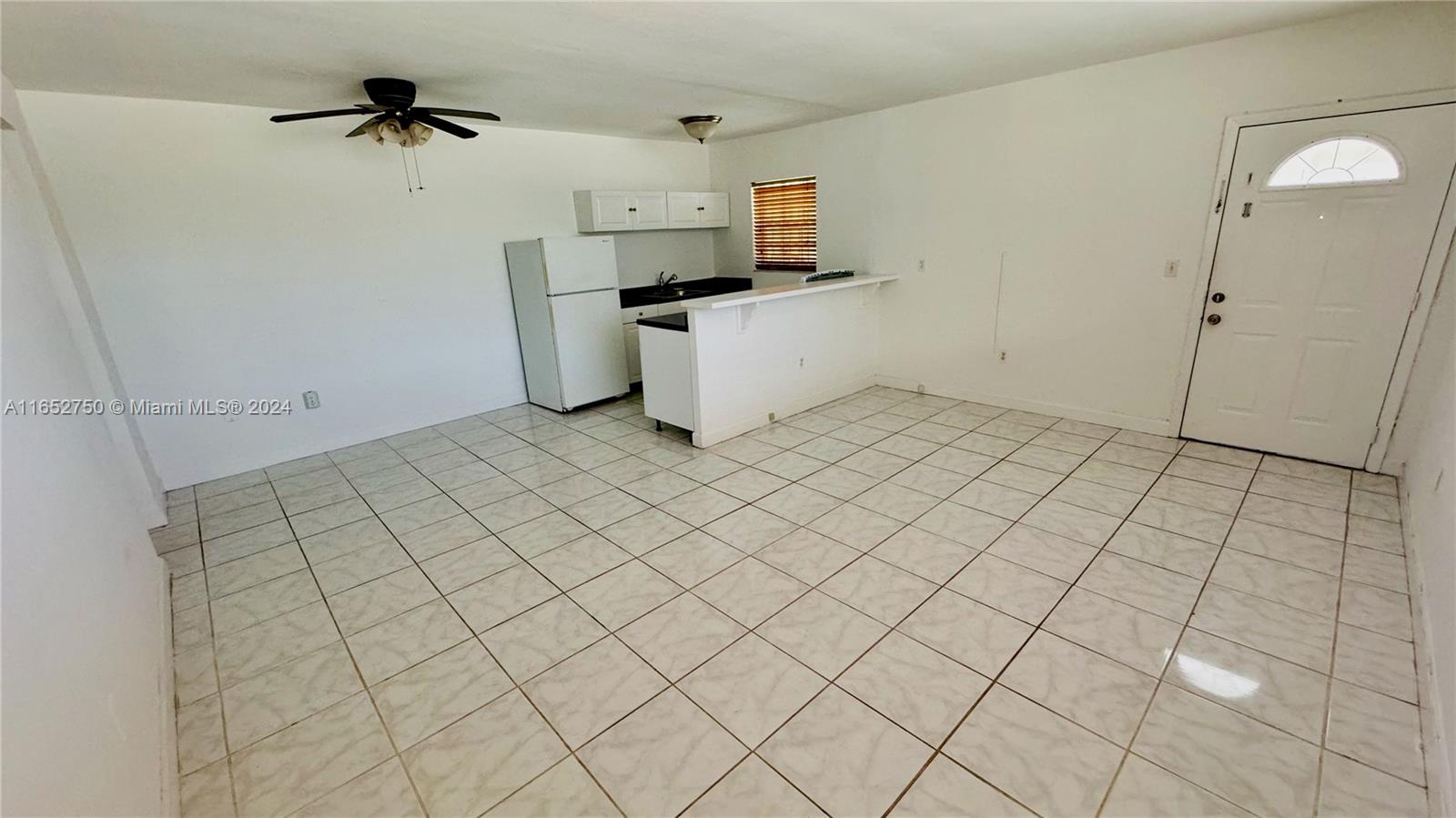 8000 Tatum Waterway Dr #1, Miami Beach, Florida image 4