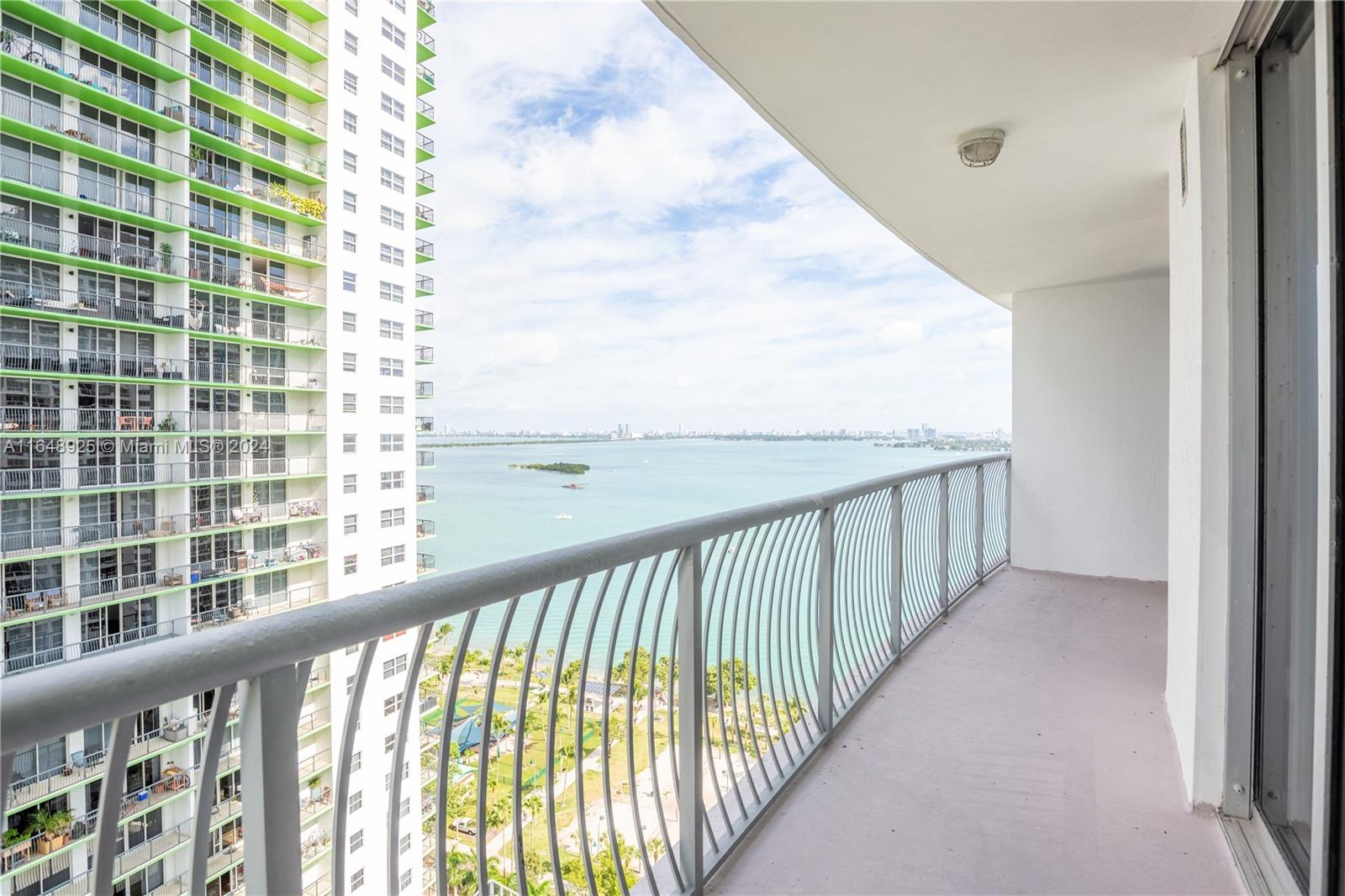 1750 N Bayshore Dr #2505, Miami, Florida image 15