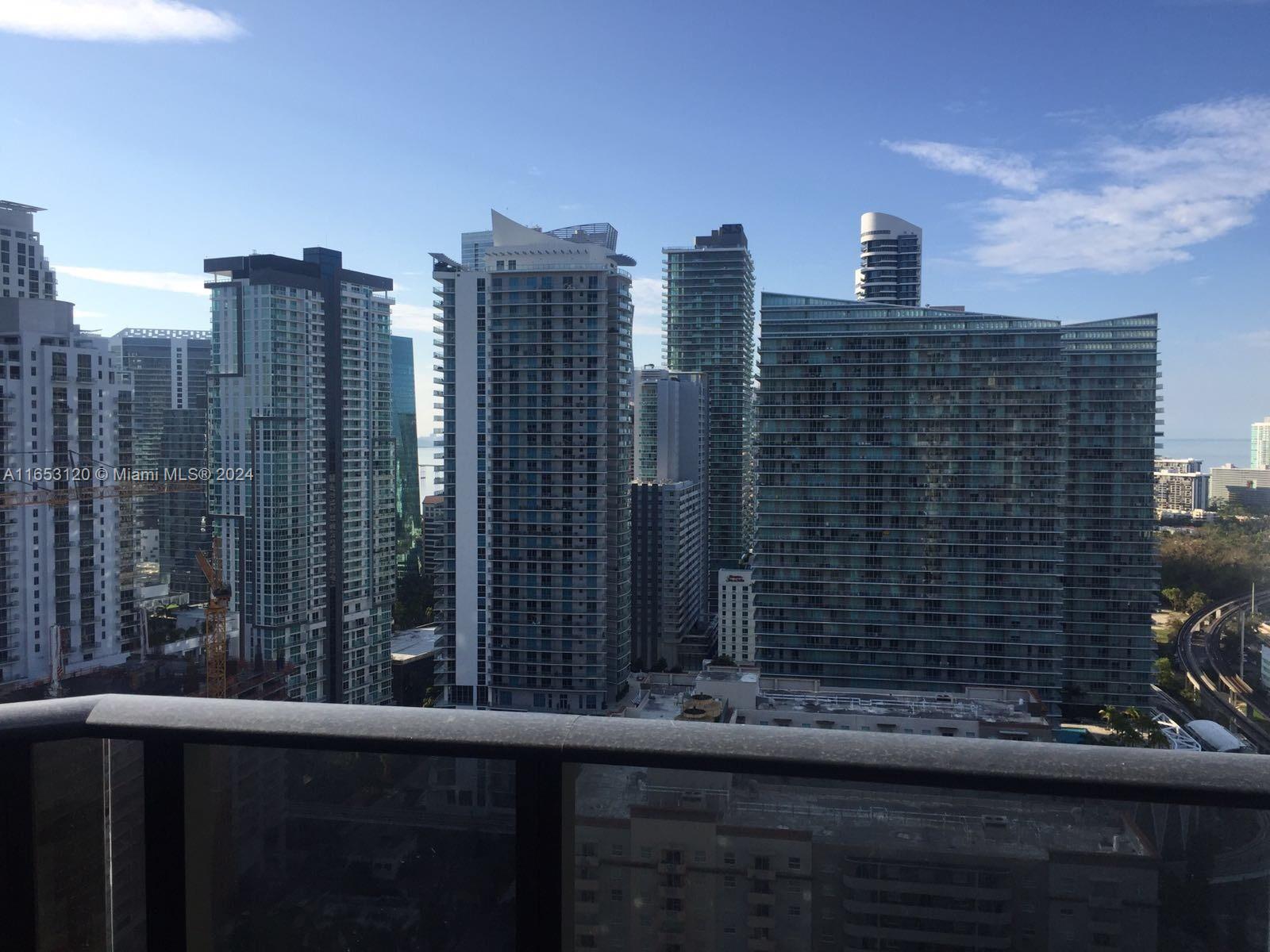 55 SW 9th St #2905, Miami FL 33130